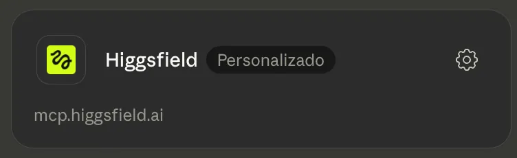 Tarjeta del conector personalizado Higgsfield en Claude, con la URL mcp.higgsfield.ai.